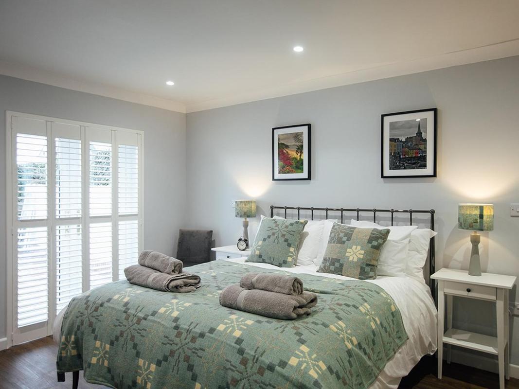 فندق The Townhouse تينبي الغرفة الصورة