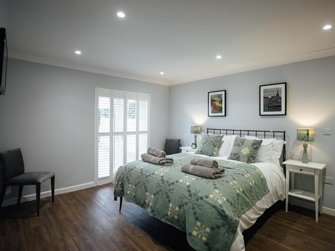 فندق The Townhouse تينبي الغرفة الصورة